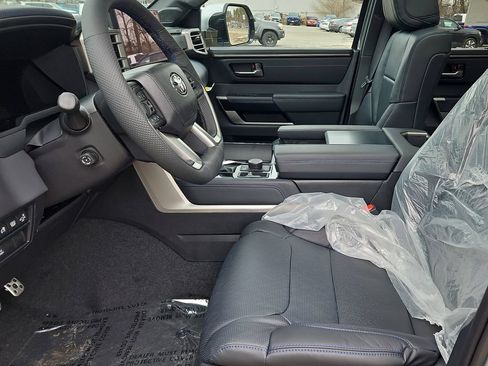 New 2026 Toyota Tundra Limited AWD/4WD image 22