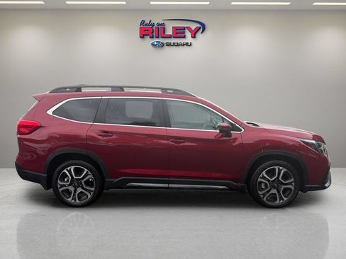 Used 2023 Subaru Ascent Limited AWD/4WD image 6