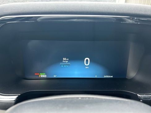 Used 2023 Ford F150 Lightning Pro image 2