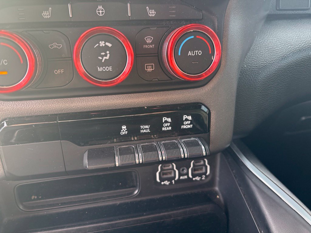 Used 2021 RAM 1500 Big Horn AWD/4WD image 36
