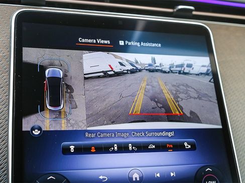 Used 2024 Mercedes-Benz EQE 350+ 4MATIC Sedan image 31