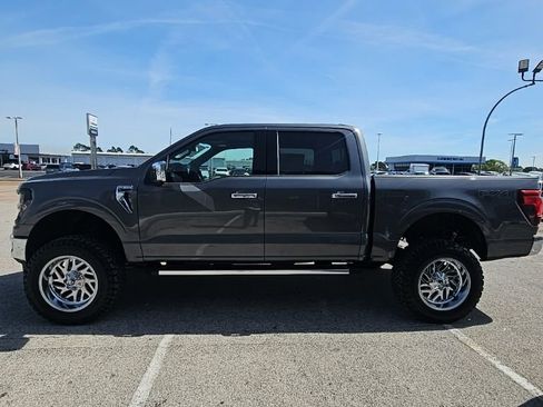 Used 2025 Ford F150 XLT w/ Equipment Group 303A High image 5