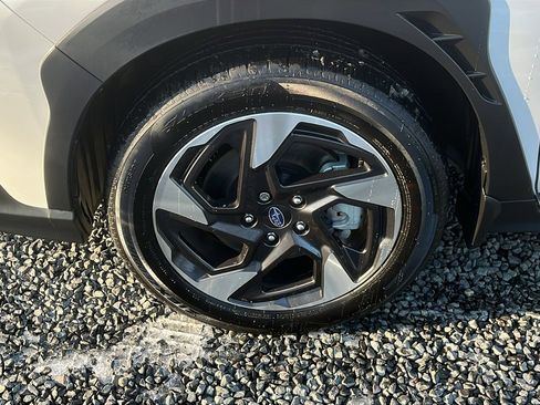 Certified 2025 Subaru Crosstrek 2.5i Limited image 9