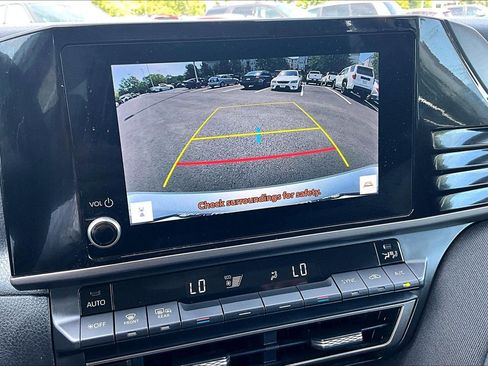 Used 2025 Toyota Camry LE FWD image 20