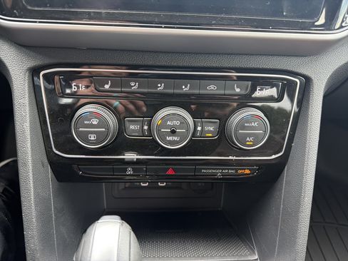 Used 2022 Volkswagen Atlas SE AWD/4WD image 24