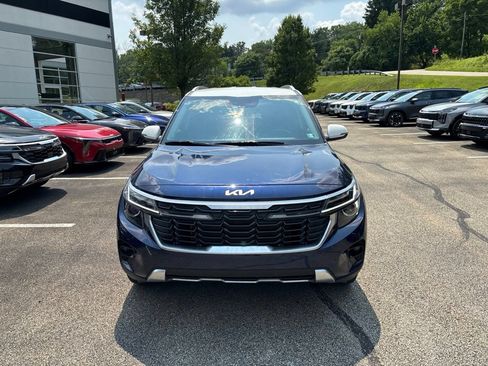 Certified 2024 Kia Seltos S AWD/4WD image 2