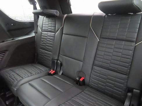 Used 2023 Cadillac Escalade V image 39