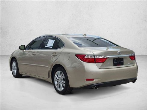 Used 2014 Lexus ES 350 w/ Premium Package FWD image 7