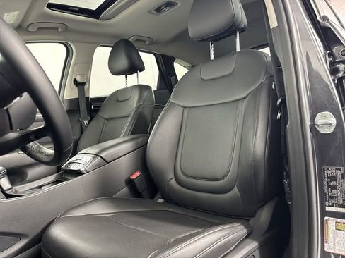 Used 2023 Hyundai Tucson SEL w/ Convenience Package image 19