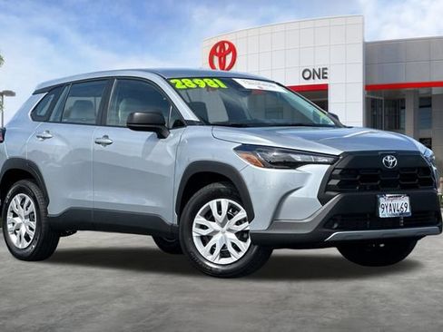 Certified 2026 Toyota Corolla Cross L FWD image 2
