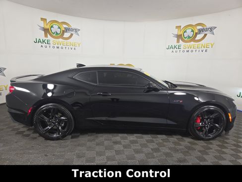 Certified 2021 Chevrolet Camaro LT image 10