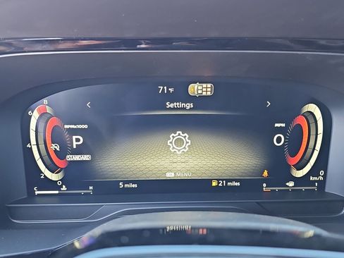 New 2026 Nissan Pathfinder SL FWD image 18