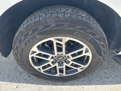 Used 2025 Ford Expedition Max Active AWD/4WD image 26