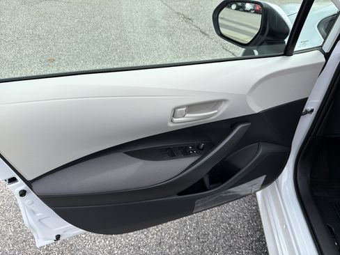 New 2026 Toyota Corolla LE image 19