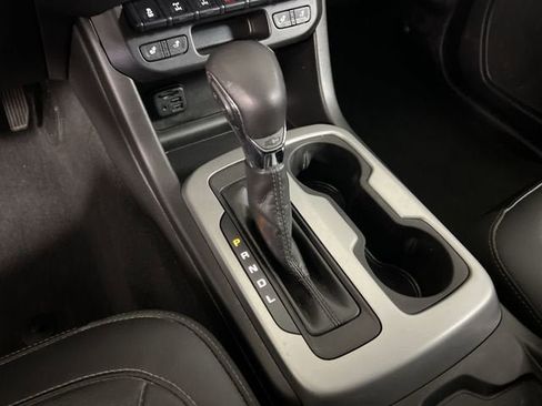 Used 2022 Chevrolet Colorado ZR2 image 16