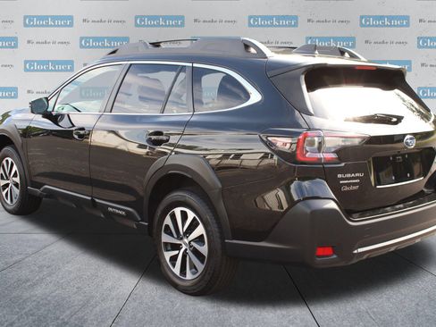 Used 2023 Subaru Outback Premium AWD/4WD image 10