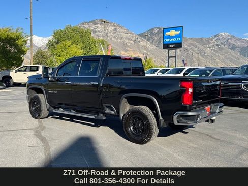 Used 2022 Chevrolet Silverado 2500 LTZ w/ LTZ Plus Package AWD/4WD image 7