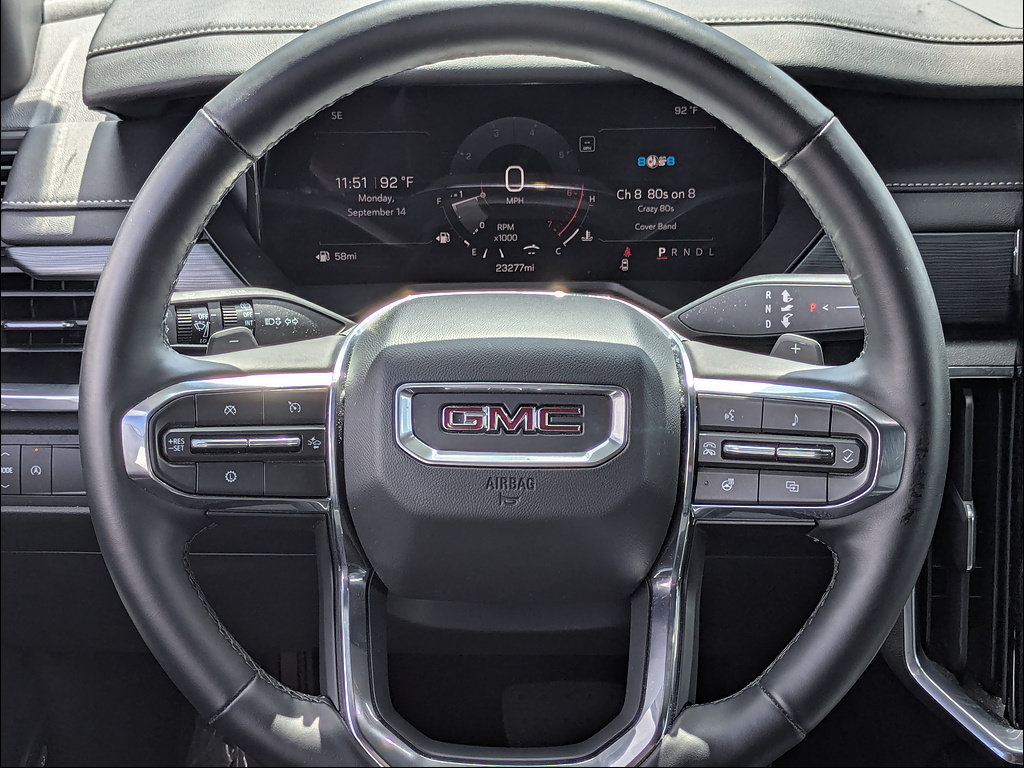 Used 2026 GMC Acadia Elevation w/ Elevation Premium Package FWD image 23