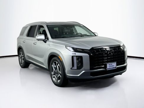 Used 2023 Hyundai Palisade Limited AWD/4WD image 3