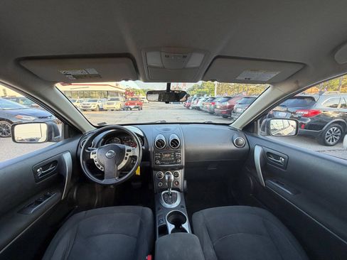 Used 2015 Nissan Rogue S w/ Convenience Package AWD/4WD image 13