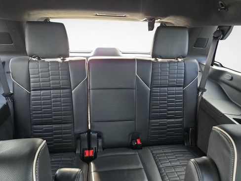 Used 2023 Cadillac Escalade Sport Platinum w/ LPO, ONYX Package AWD/4WD image 14