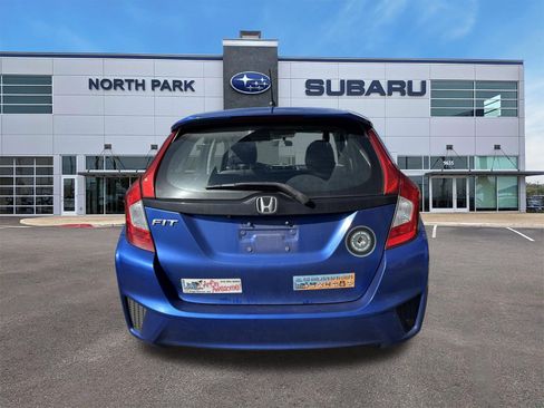 Used 2015 Honda Fit LX image 4
