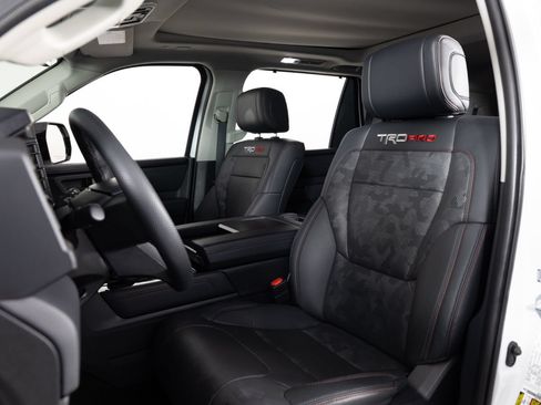Used 2023 Toyota Sequoia TRD Pro AWD/4WD image 15
