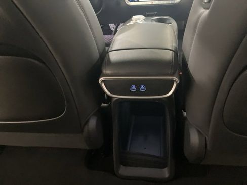 Used 2024 Genesis GV60 RWD image 25