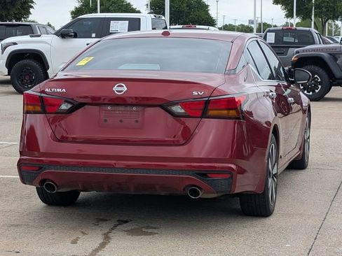 Used 2019 Nissan Altima 2.5 SV image 4