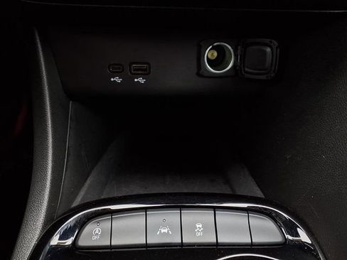 Used 2025 Buick Encore GX Preferred image 58