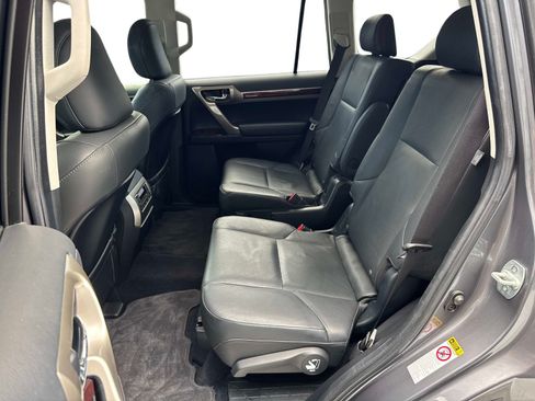Used 2019 Lexus GX 460 Premium AWD/4WD image 13