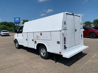 New 2025 Chevrolet Express 3500 RWD video 3