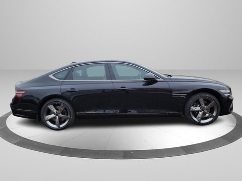 Used 2025 Genesis G80 2.5T Sport Prestige image 2