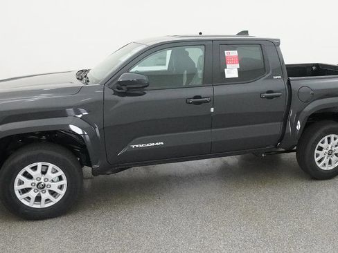 New 2026 Toyota Tacoma SR5 AWD/4WD image 5