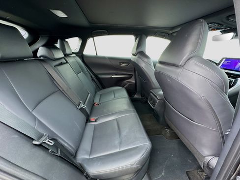 Used 2024 Toyota Venza Nightshade AWD/4WD image 19