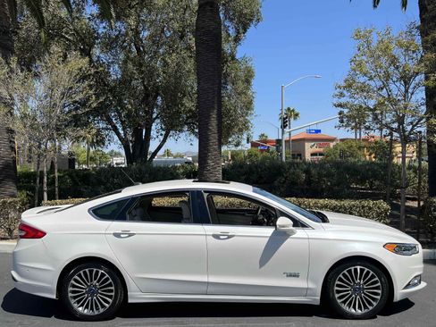 Used 2017 Ford Fusion Energi Platinum FWD image 67