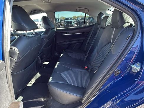 Used 2023 Toyota Camry SE image 14
