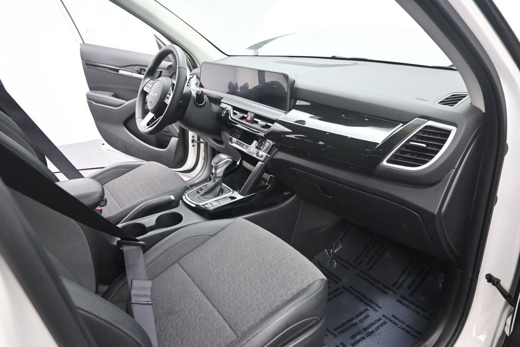 Certified 2025 Kia Seltos S FWD image 20