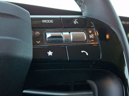 Certified 2026 Kia Sorento LX image 19