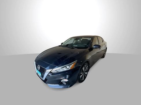 Used 2019 Nissan Altima 2.5 SV FWD image 4