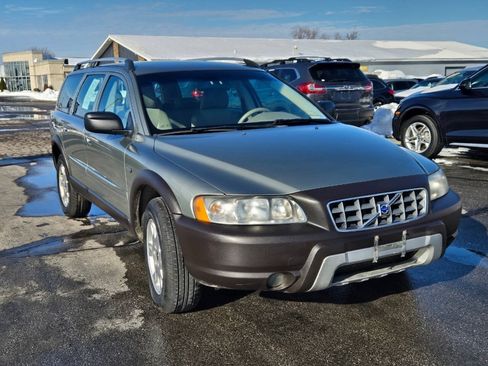 Used 2006 Volvo XC70 AWD/4WD image 6