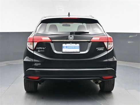 Used 2021 Honda HR-V Sport image 9