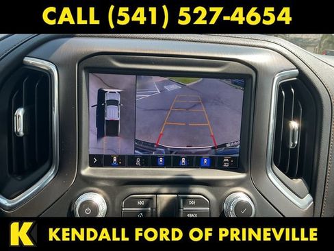 Used 2021 GMC Sierra 2500 AT4 w/ AT4 Premium Plus Package AWD/4WD image 16
