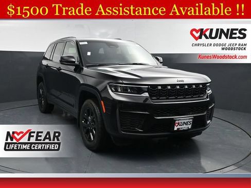 New 2026 Jeep Grand Cherokee Altitude AWD/4WD image 1
