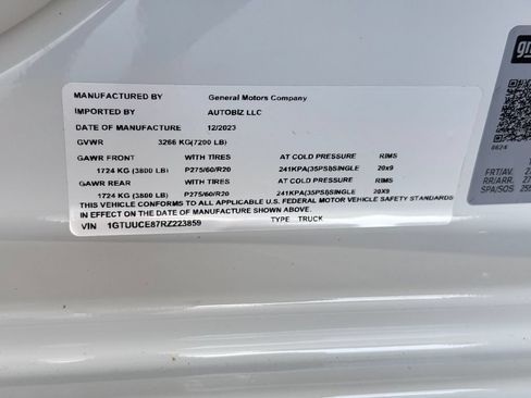 Certified 2024 GMC Sierra 1500 Elevation w/ Preferred Package AWD/4WD image 11