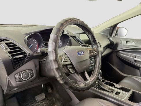 Used 2019 Ford Escape Titanium AWD/4WD image 10