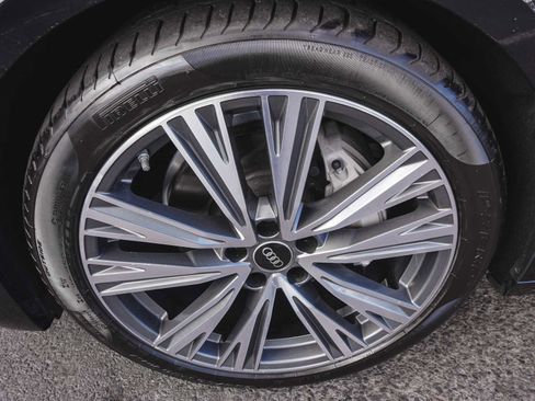 Used 2022 Audi A6 Premium Plus w/ Premium Plus Package image 6