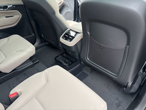 New 2026 Volvo XC90 B6 Plus w/ Protection Package Premier AWD/4WD image 47