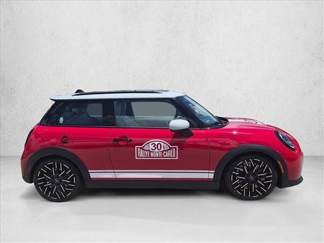 Used 2025 MINI Cooper S FWD image 4