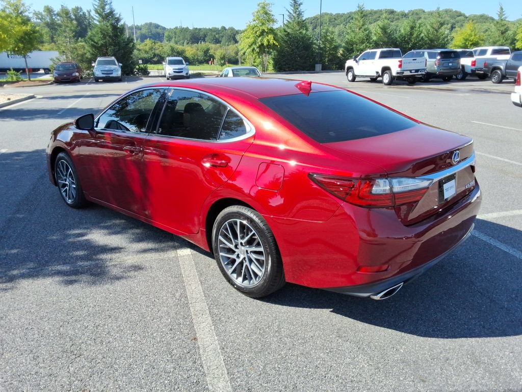 Used 2016 Lexus ES 350 w/ Luxury Package w/Wood Trim FWD image 7